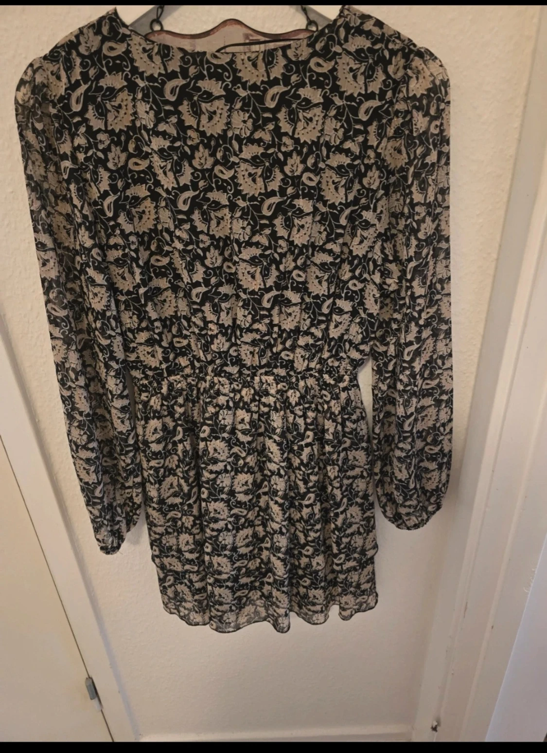 Blommig kortklänning från Amisu - 3