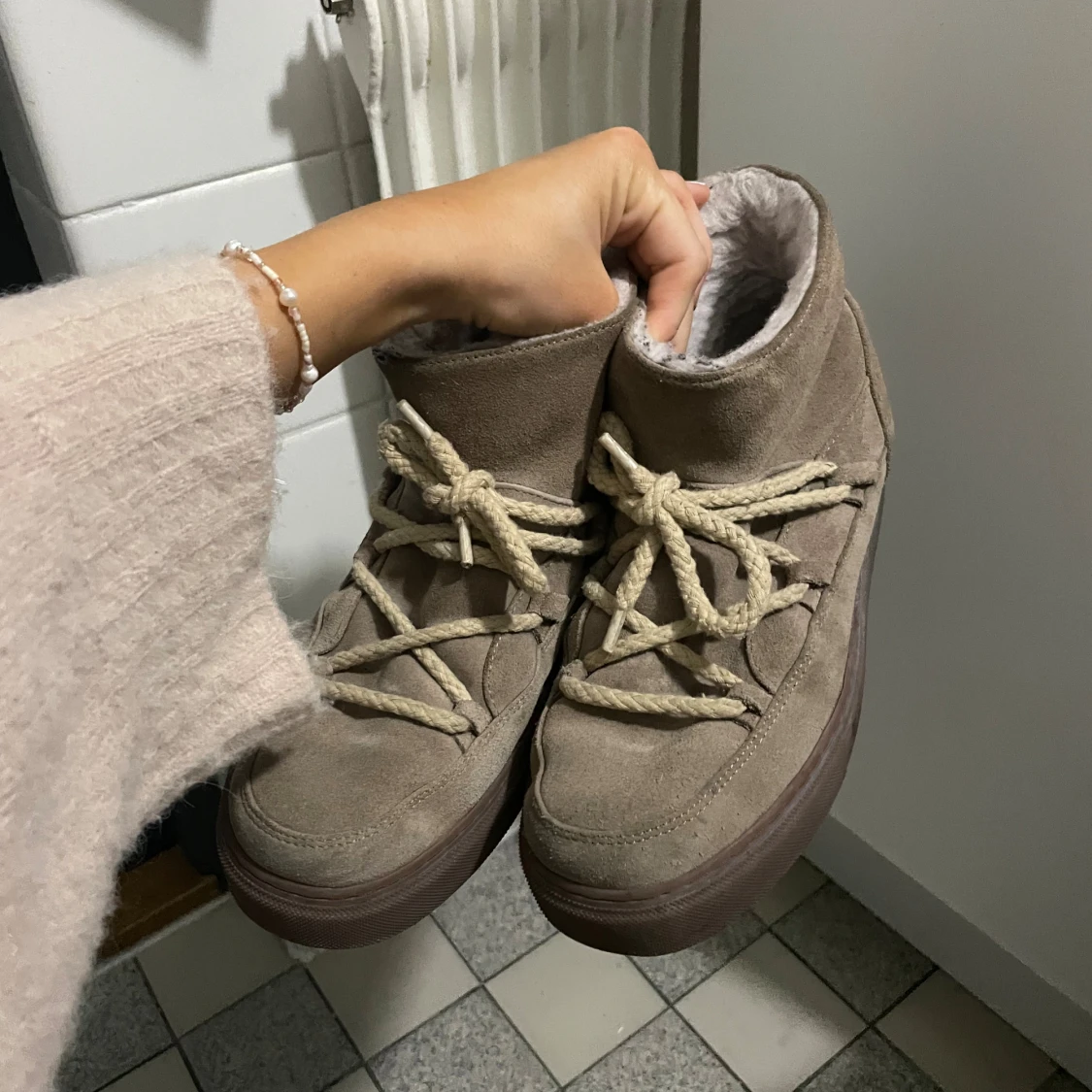 Beige Inuikii boots med snörning - 2