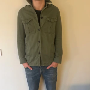 Overshirt - Overshirt i bra skick! Köp gärna!