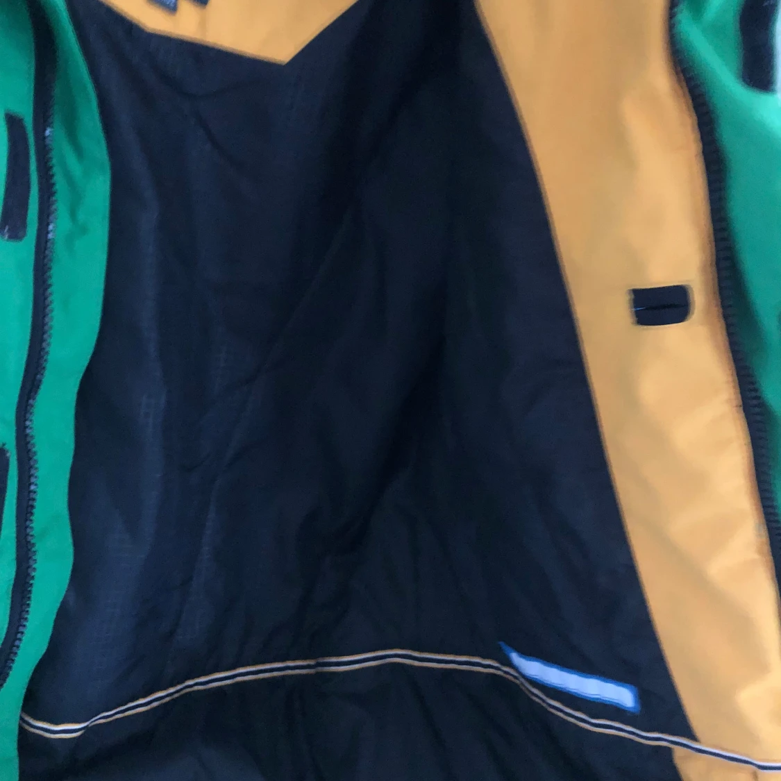 Grön vinterjacka från North Bend - 1