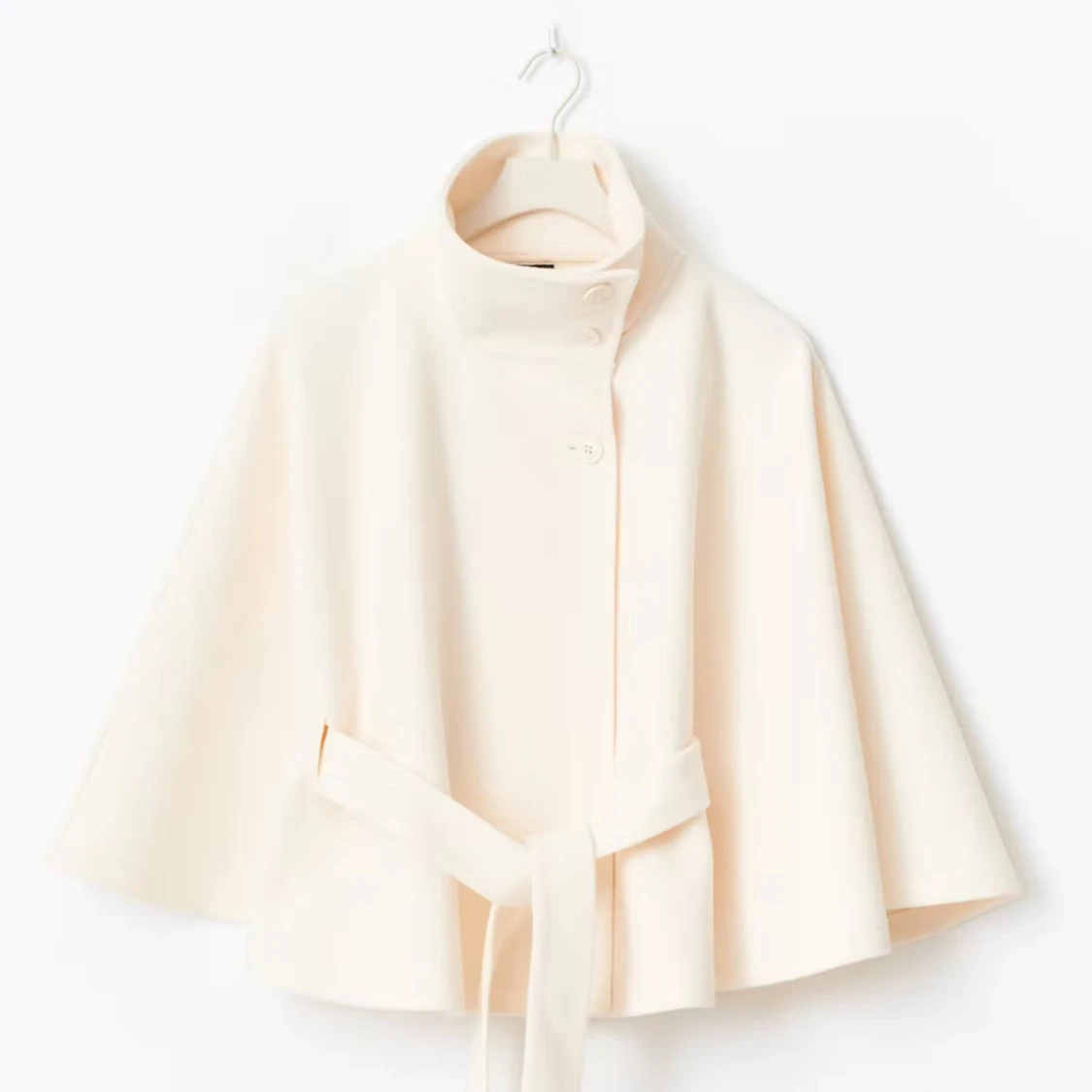 Beige kappa med bälte och hög krage, Gina Tricot Belt Cape Jacket
