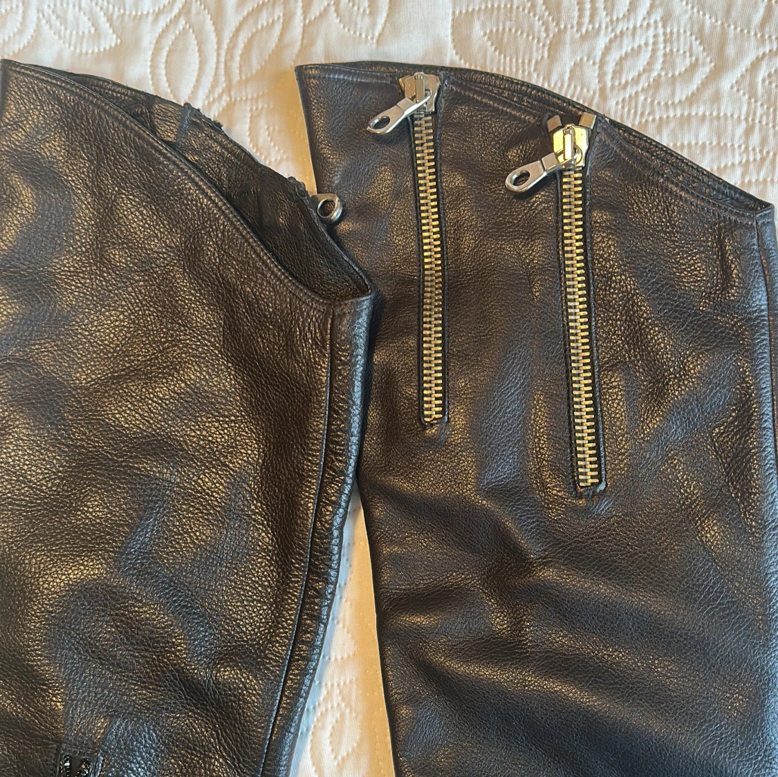 Svarta höga stövlar med klack - 2