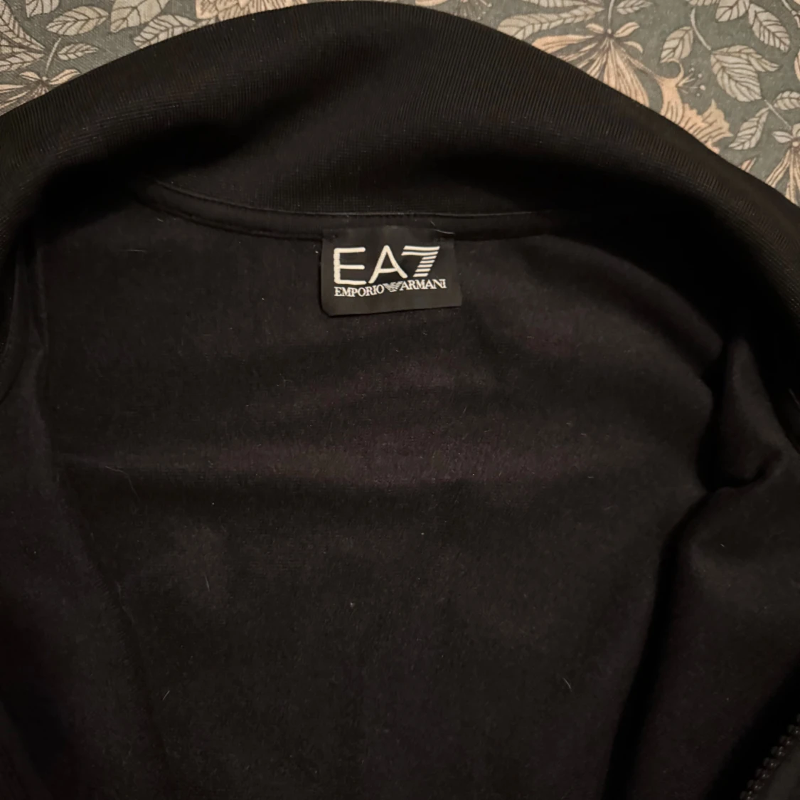 Ea7 Armani tröja  - 2