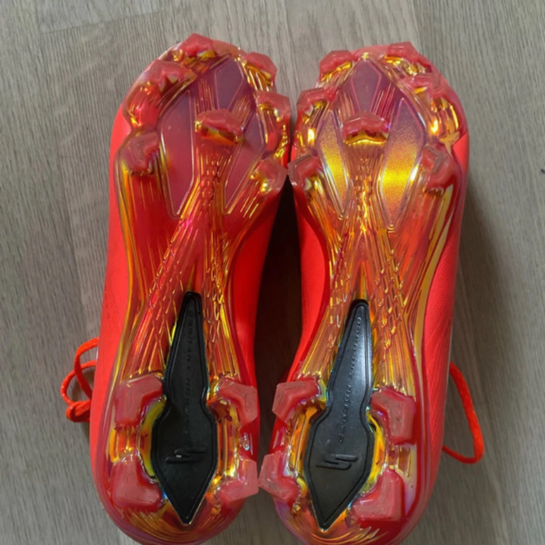 Skecher fotbollsskor - 1