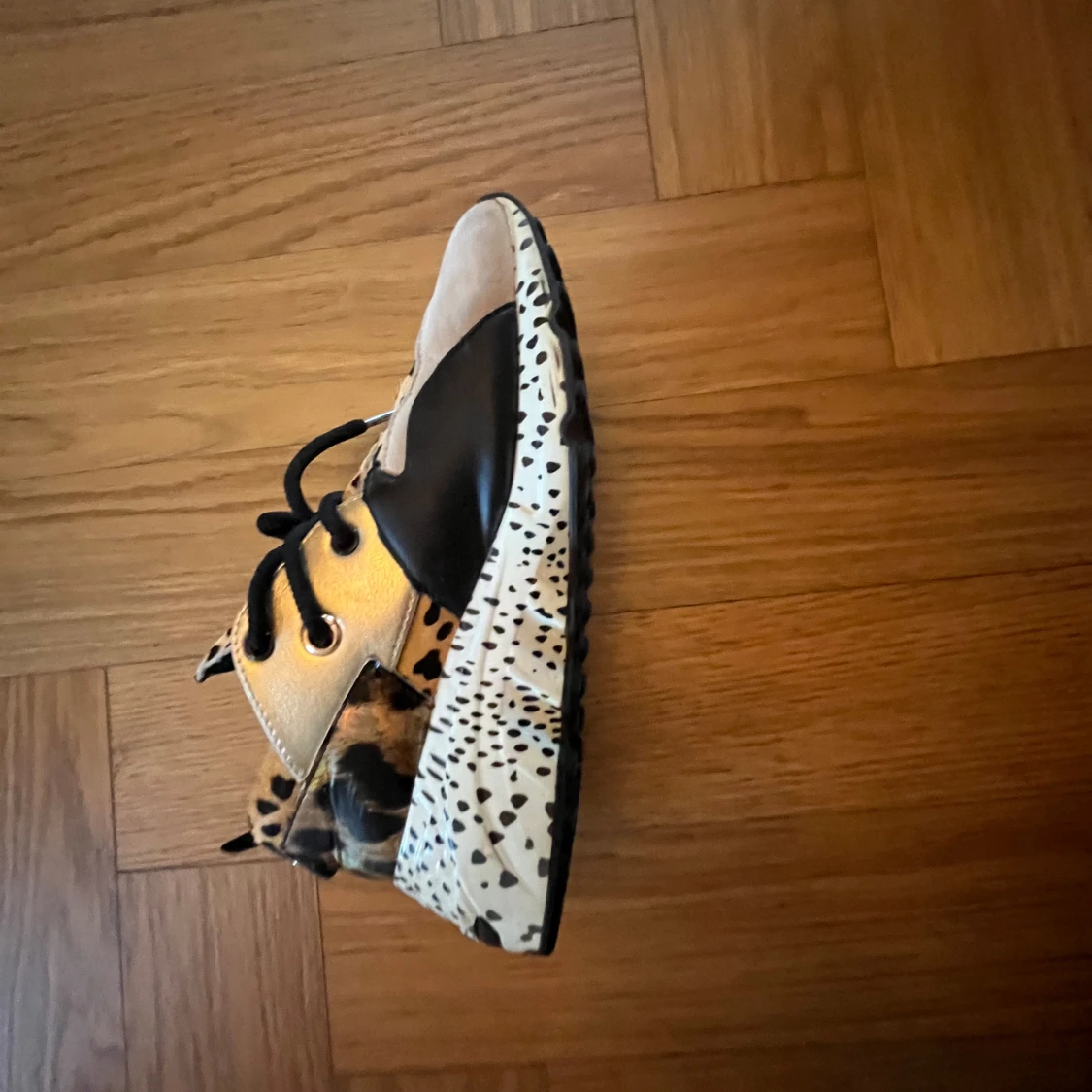 Steve Madden sneakers med leopardmönster - 2