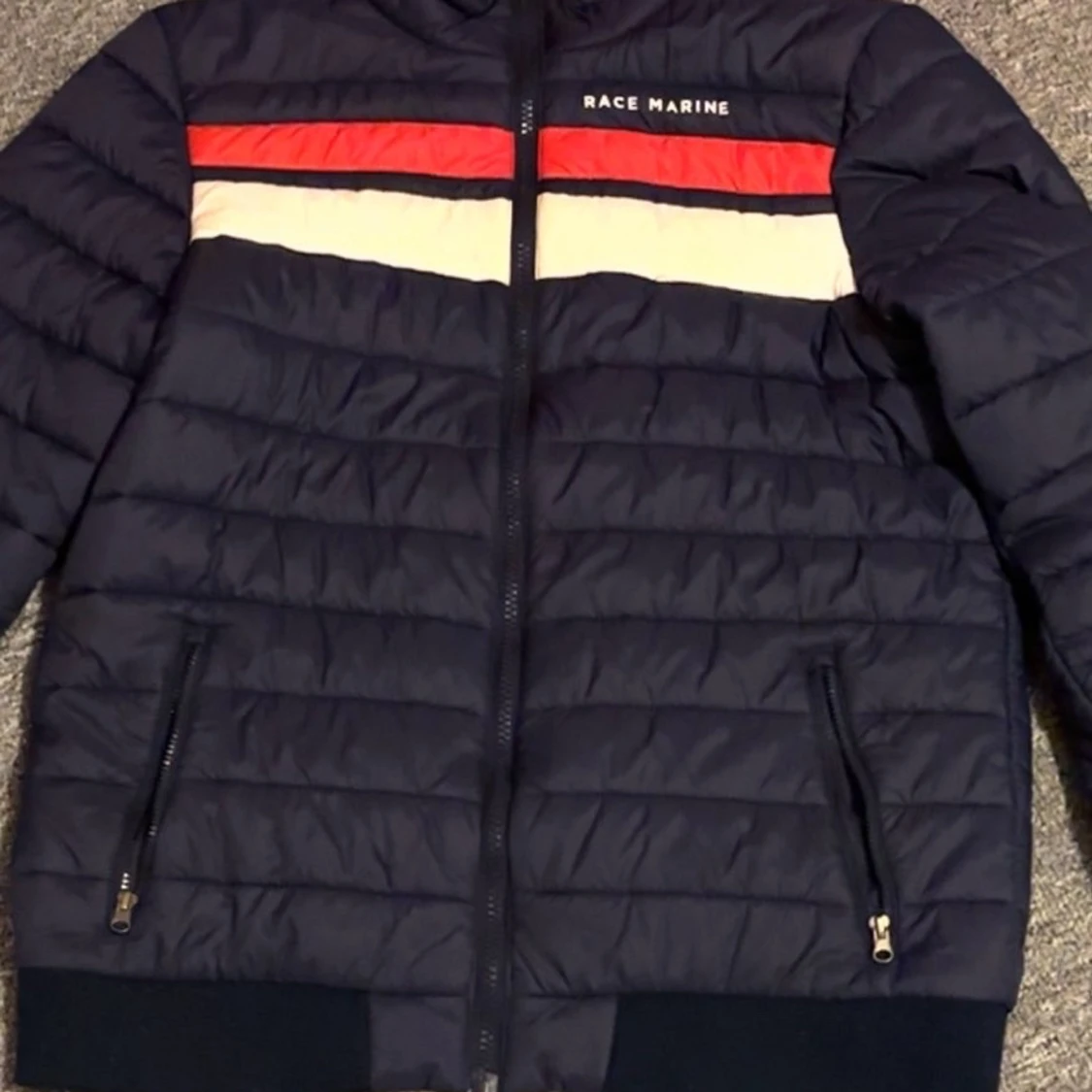 Mörkblå pufferjacka Race Marine