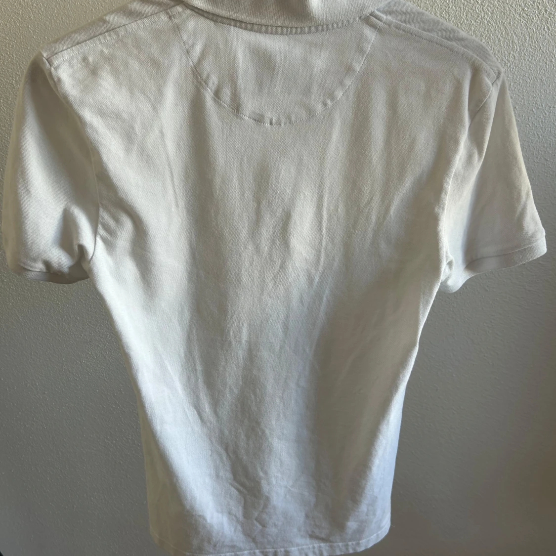 Vit piké från Lyle & Scott XS - 1