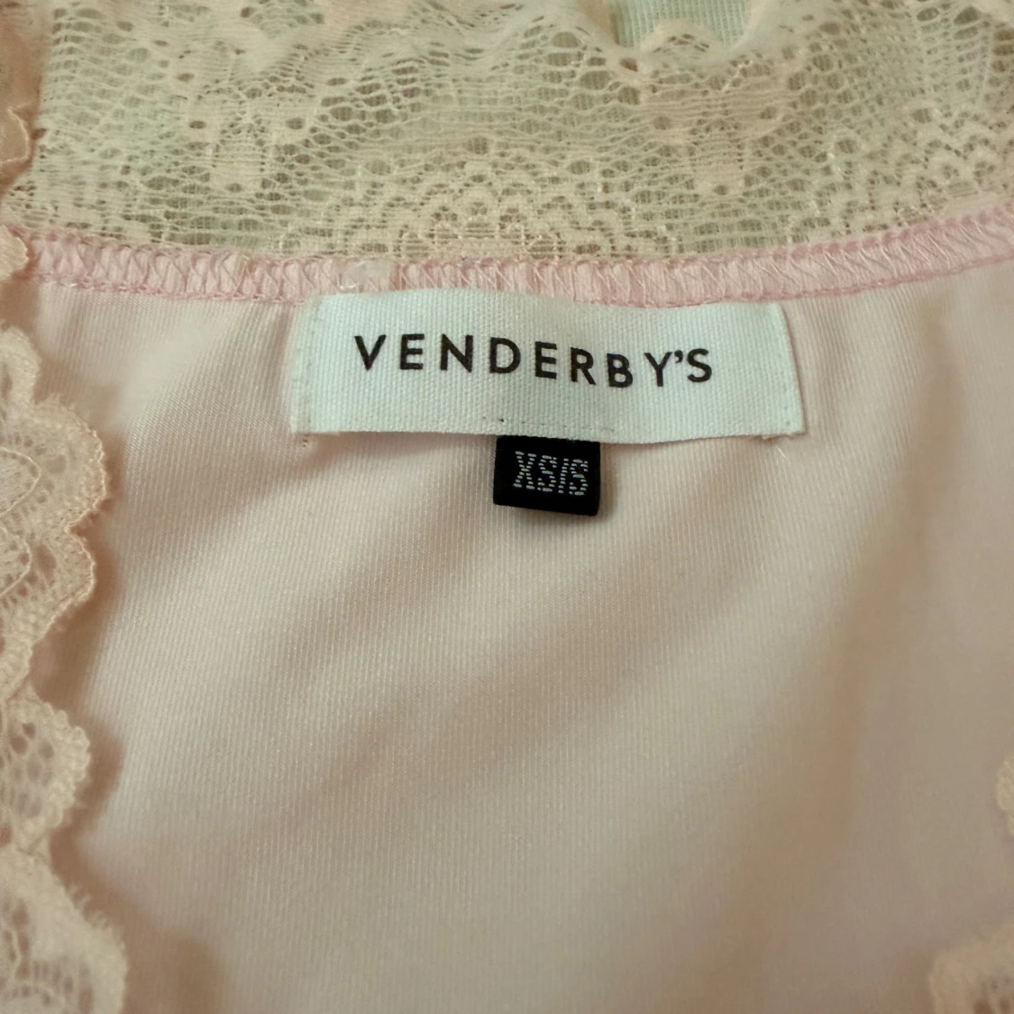 Ljusrosa linnetopp från Venderby’s - 1