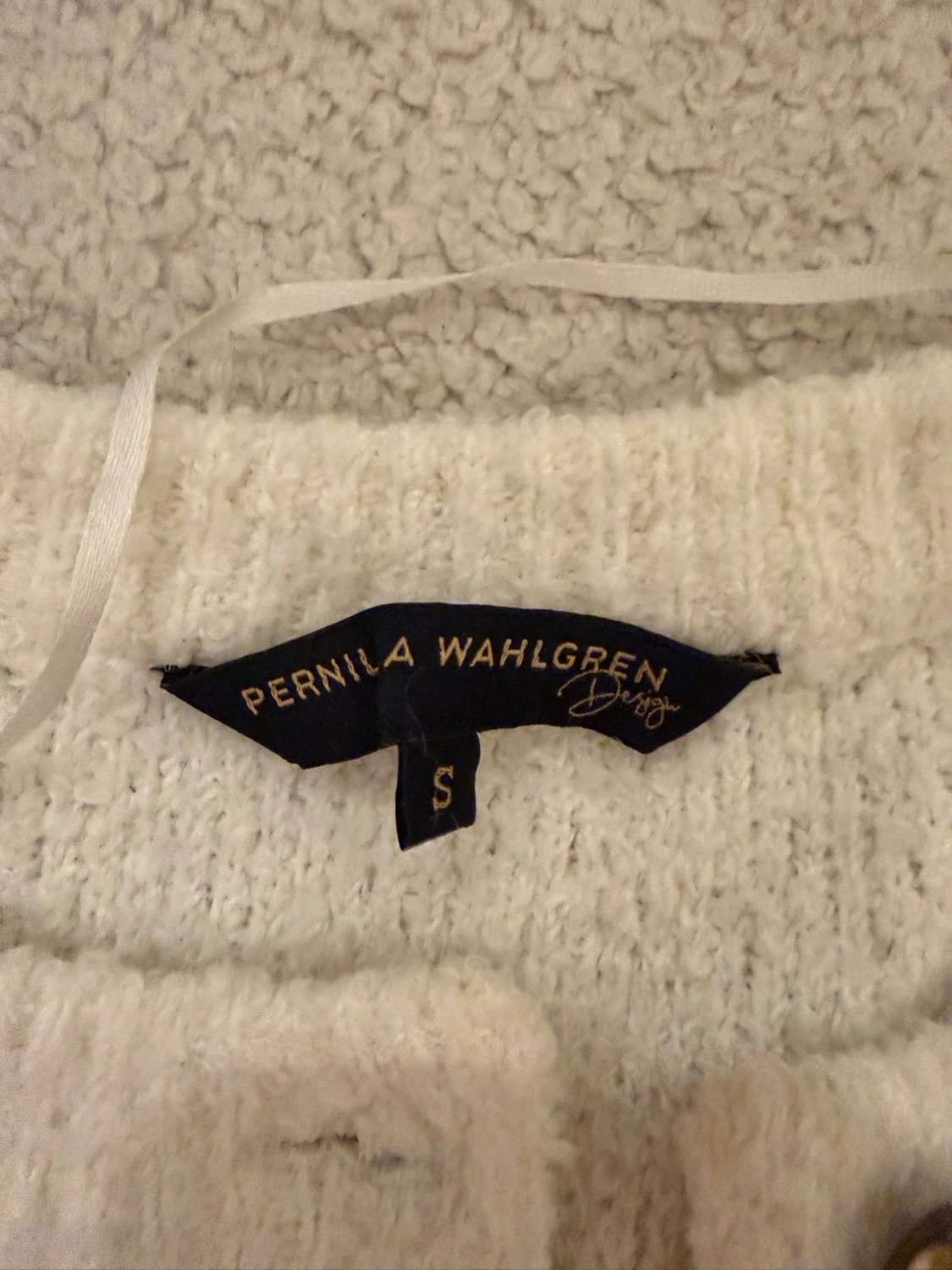 Vit stickad från Ullared  - 1