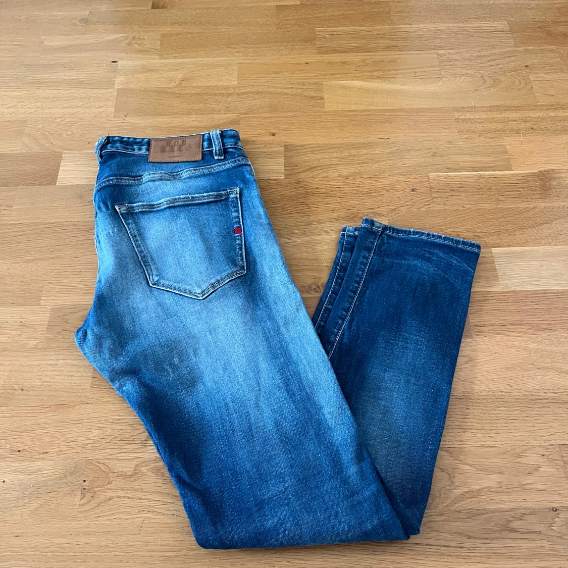 R.D.D. Jeans  - 2
