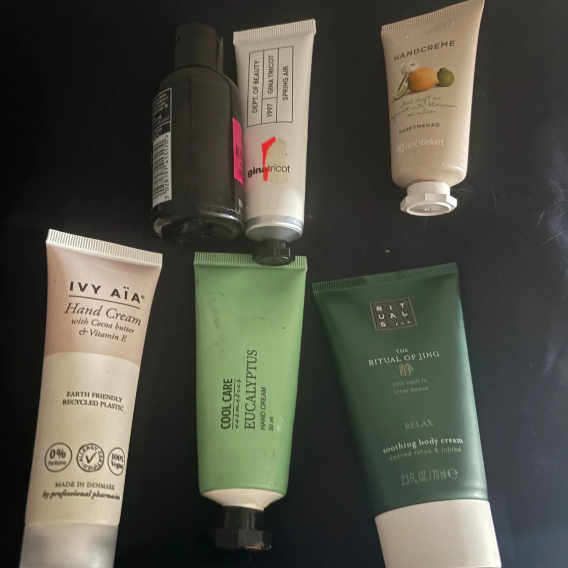 Handkrämer och body cream mix