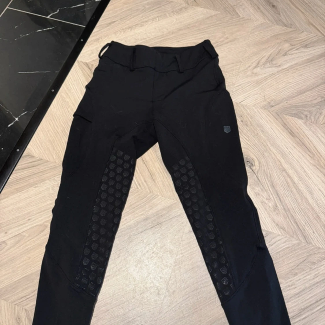 Maya delorez ridbyxor