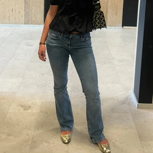 Bootcut jeans från Zara - Använda men i bra skick! 