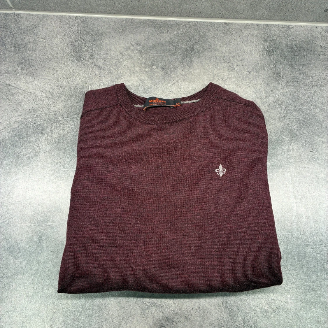 Stickad tröja från Morris i 100% merino ull