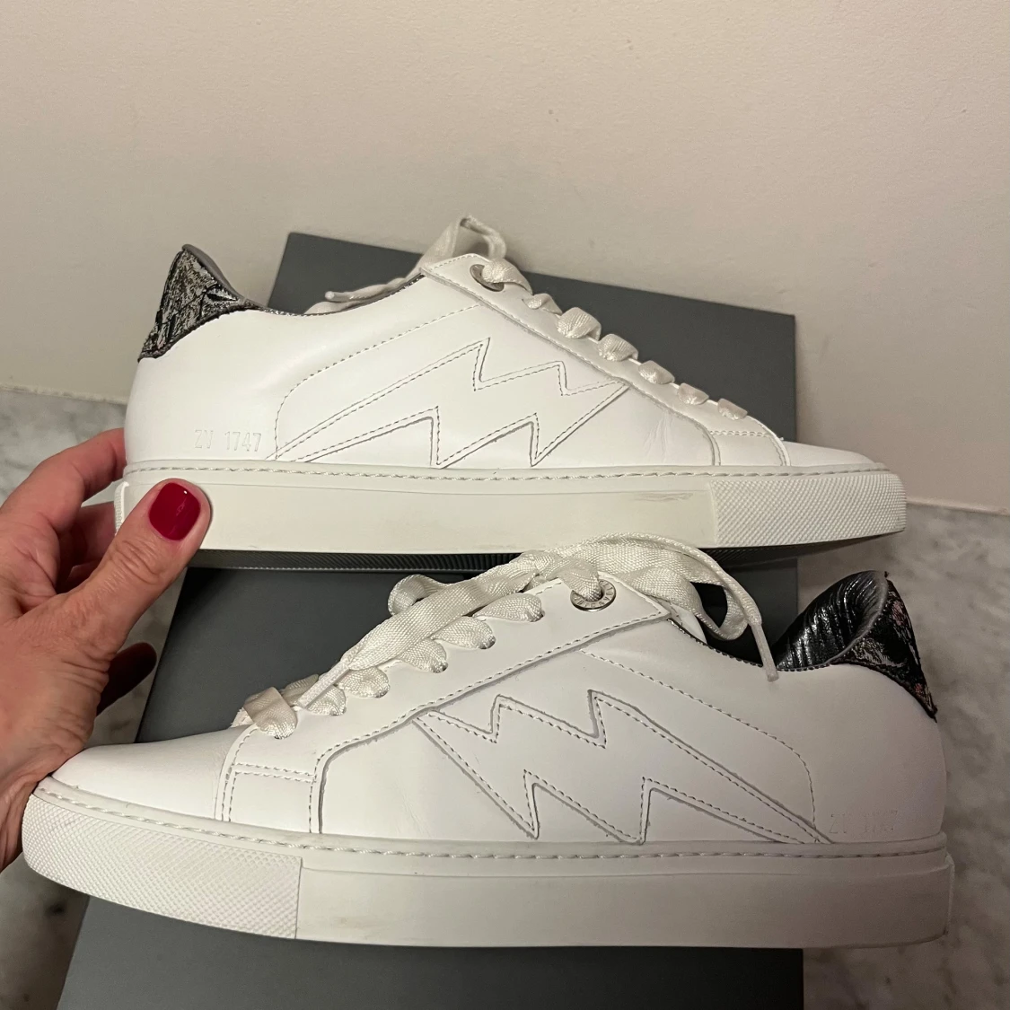 Vita sneakers från Zadig & Voltaire - 2