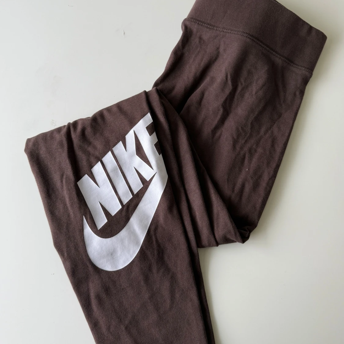 NIKE TIGHTS