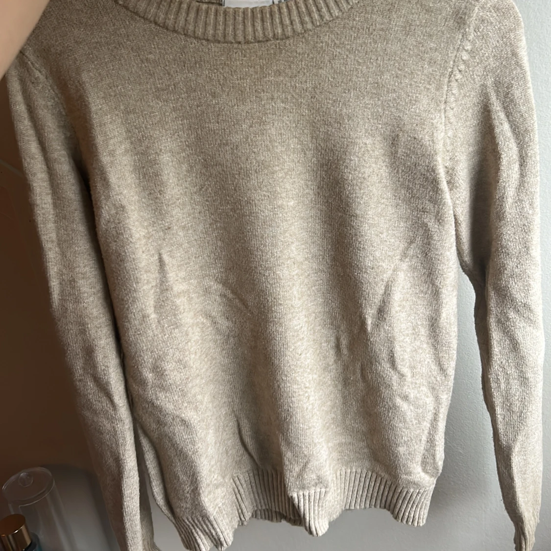 Beige stickad tröja från VILA