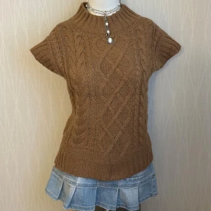 Italian cable knit vest  - Italian cable knit vest 