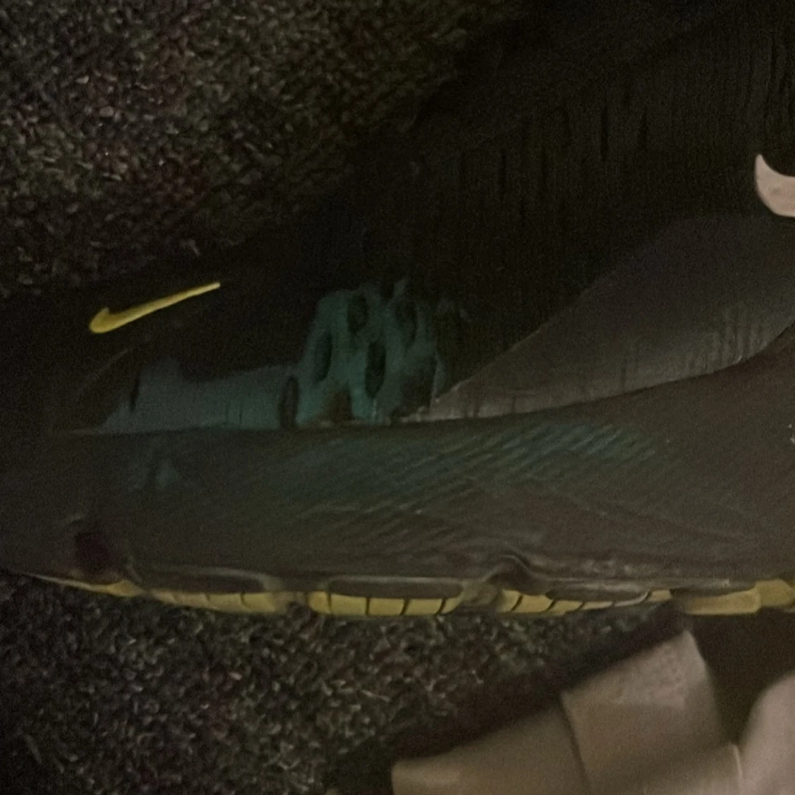 Nike Air Max 270 svarta sneakers - 2