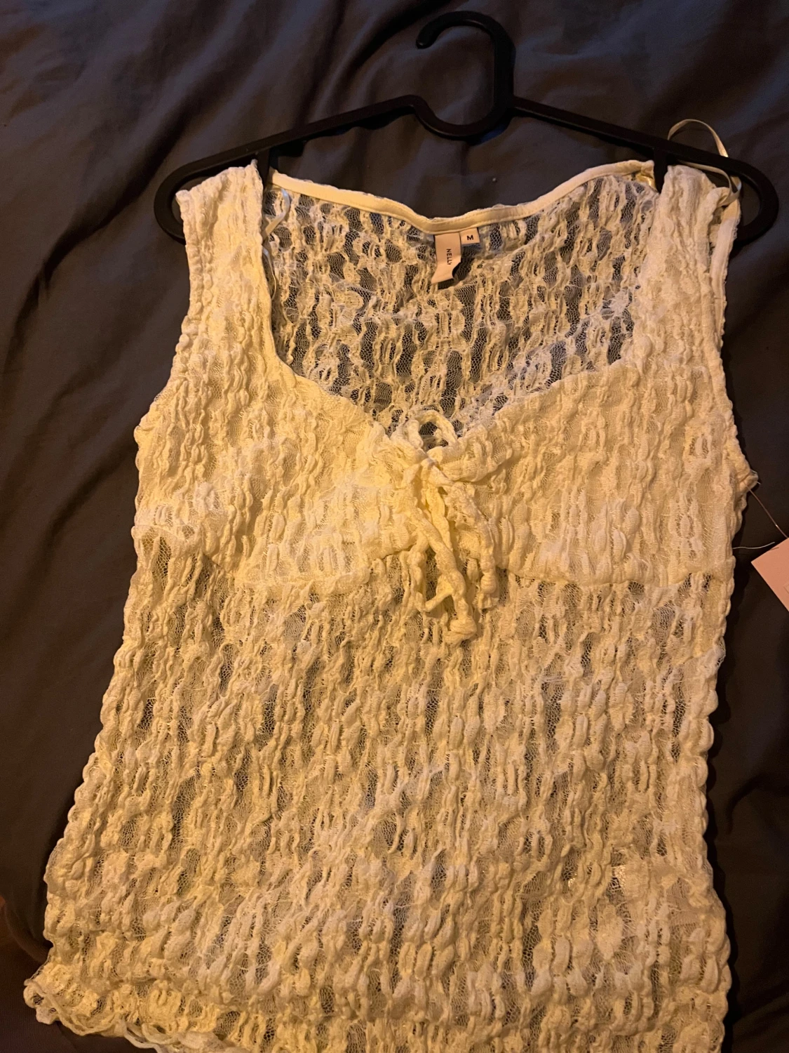 Gult spets linne 💛 - 1