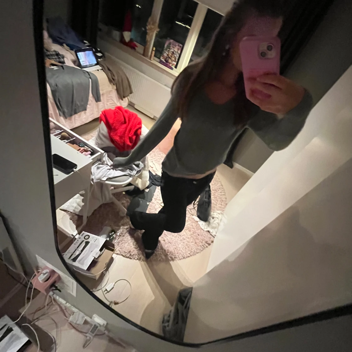 Grå ribbad stickad tröja från ONLY - 1