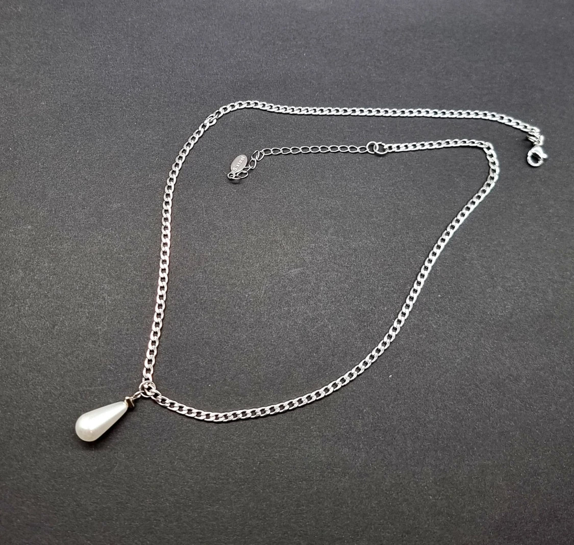 Stilfullt halsband med pärla  - 3