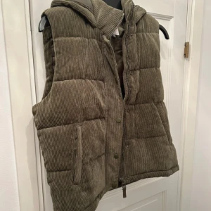 Väst i manchester  - Ytterväst i manchester material