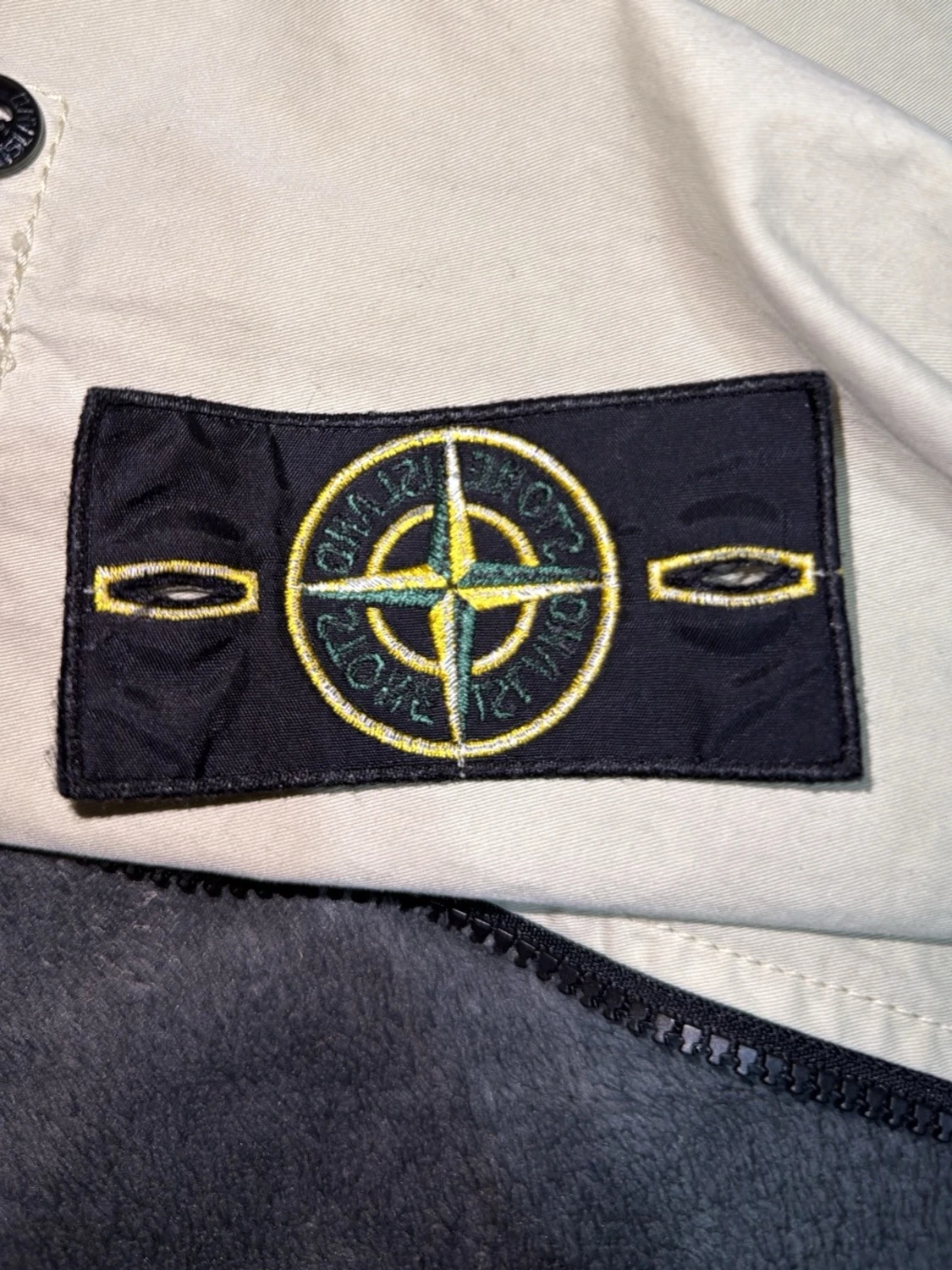 Beige overshirt från Stone Island - 4