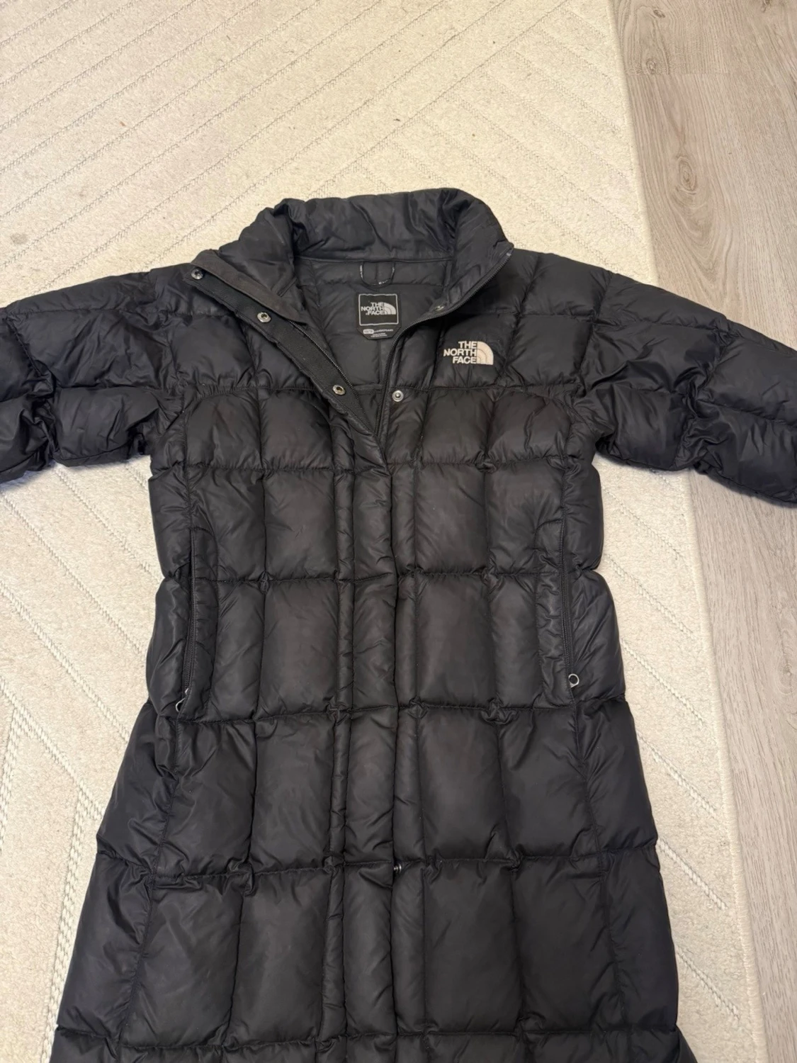 Svart lång dunjacka från The North Face - 3