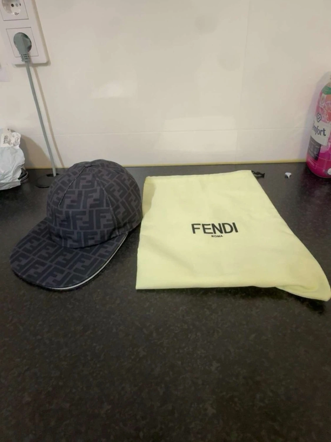 Ingen väst på bilden