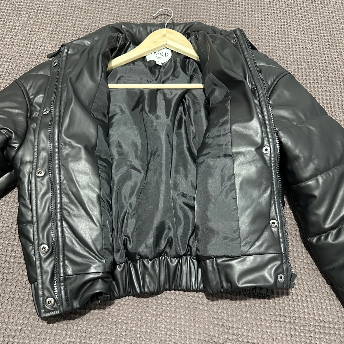 Läder Puffjacka  - 91