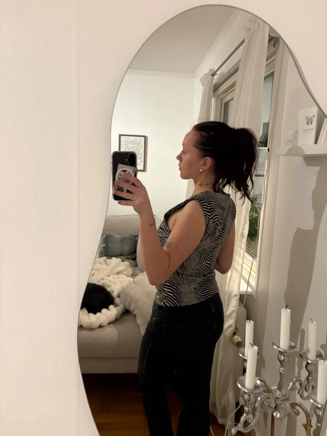 Zebramönstrat Linne  - 1