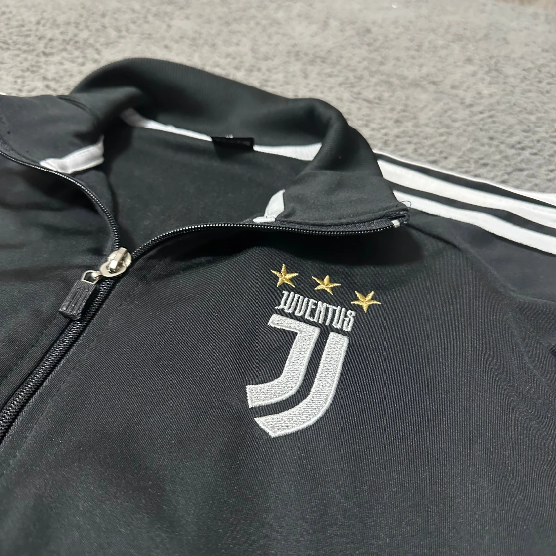 Juventus svart Adidas track jacket - 1