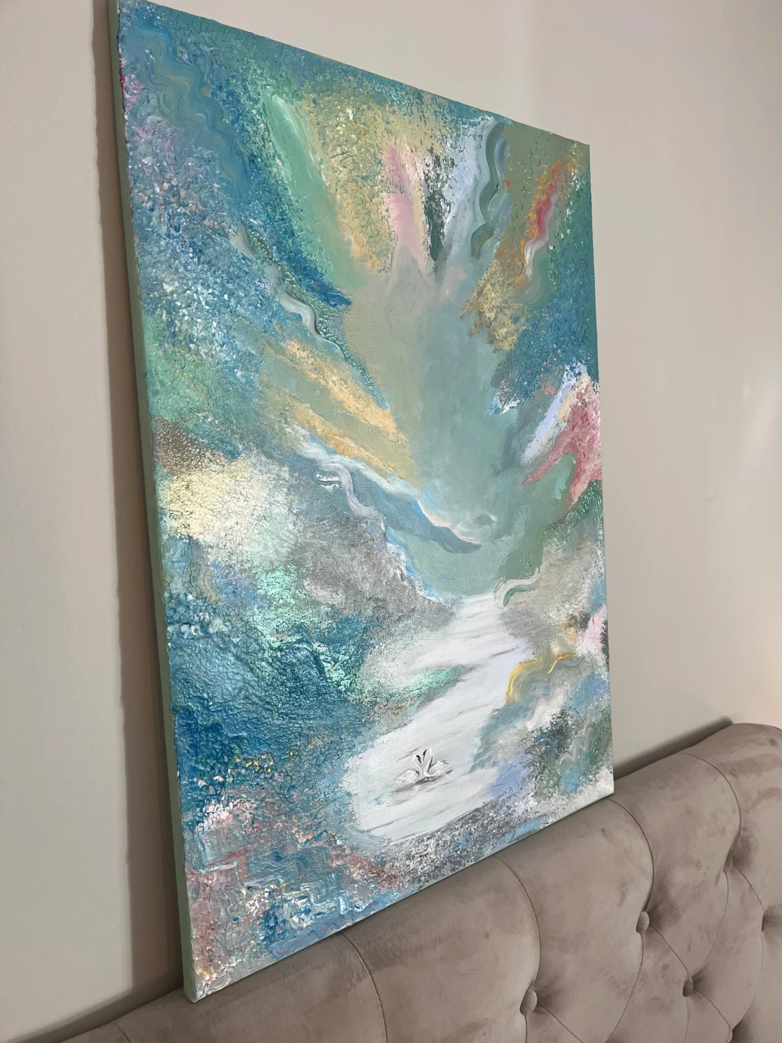 Swan in heaven🦢 - 