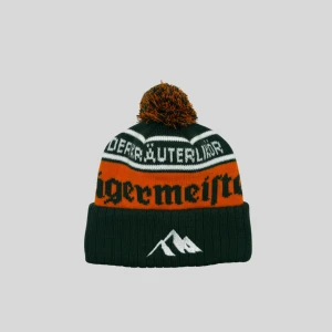 MTskiwear Mössa - Håll värmen med stil! Våra mössor är gjorda för afterski, fest och gemenskap – lika sköna i backen som i baren. 🎿 Tillverkade i mjukt, värmande material med en tidlös design som passar både vardag och äventyr. Ett måste för dig som gillar stil, komfort och goda vibbar. ❄️