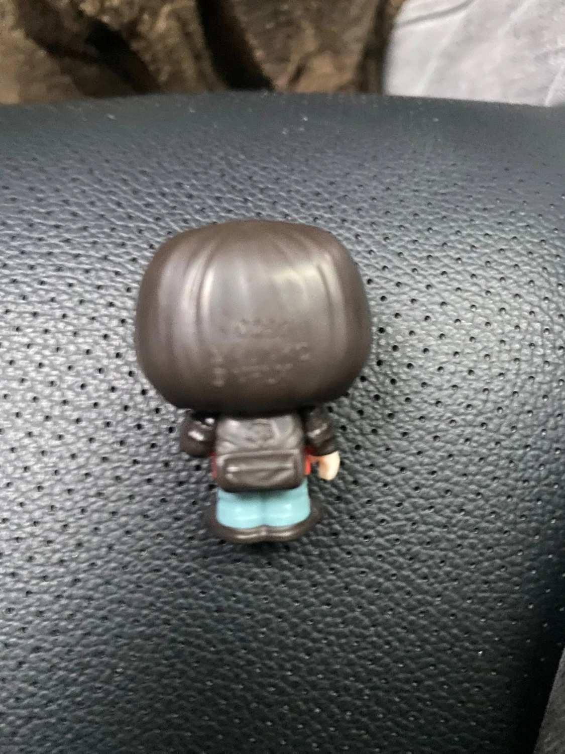 Stranger Things Kinder Joy Figur - 1