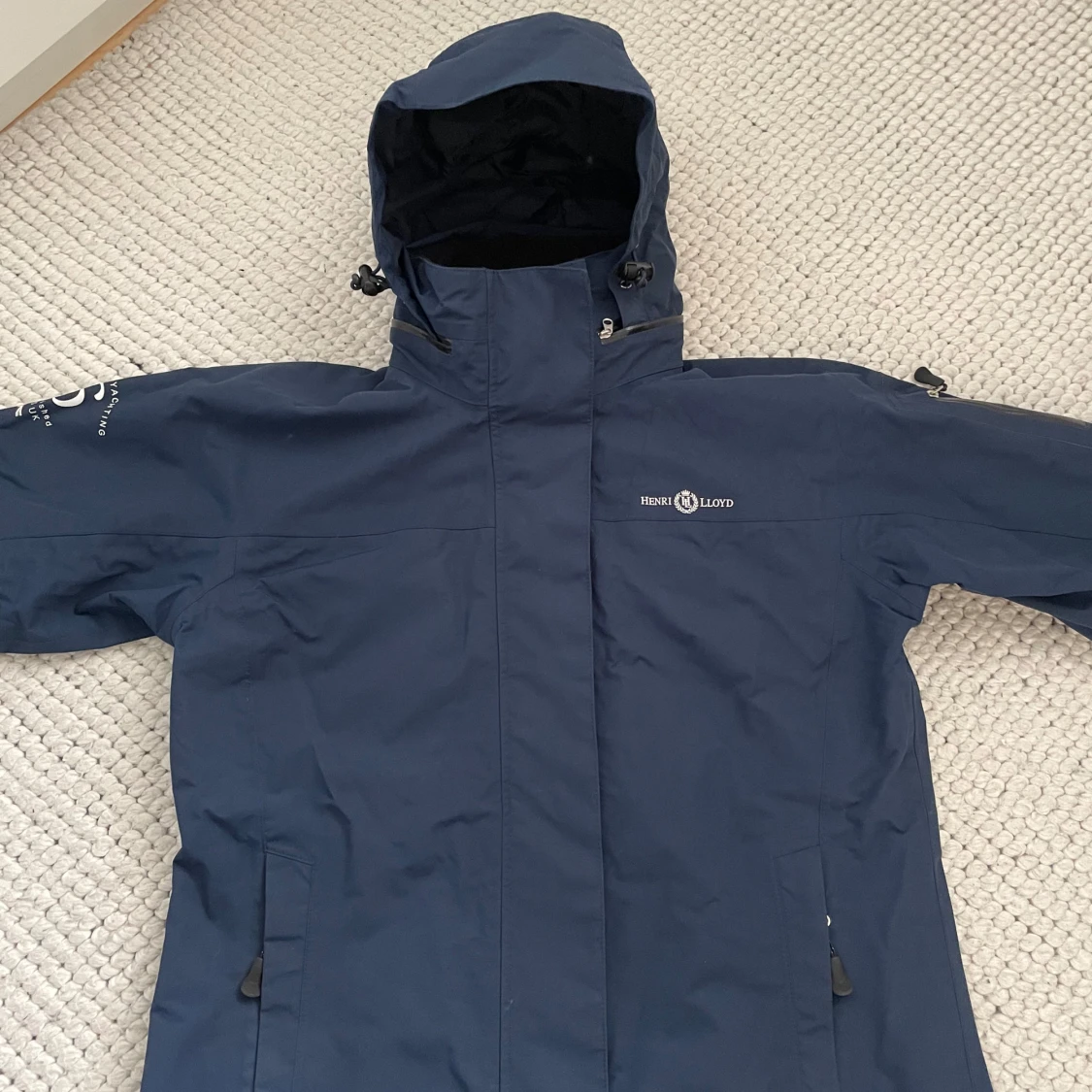 Marinblå vindjacka från Henri Lloyd - 2