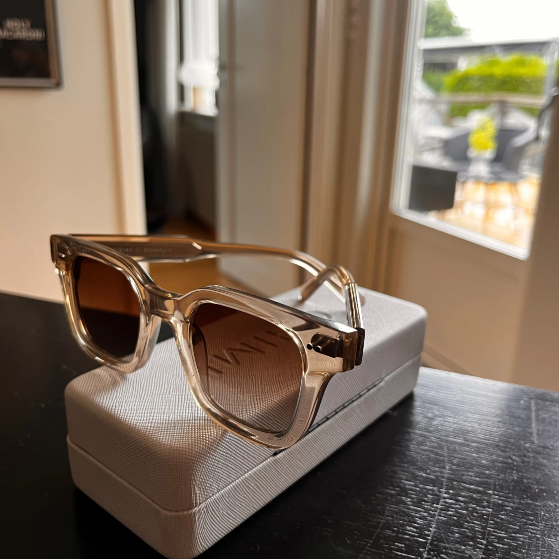 Beige transparenta solglasögon CHIMI - 1