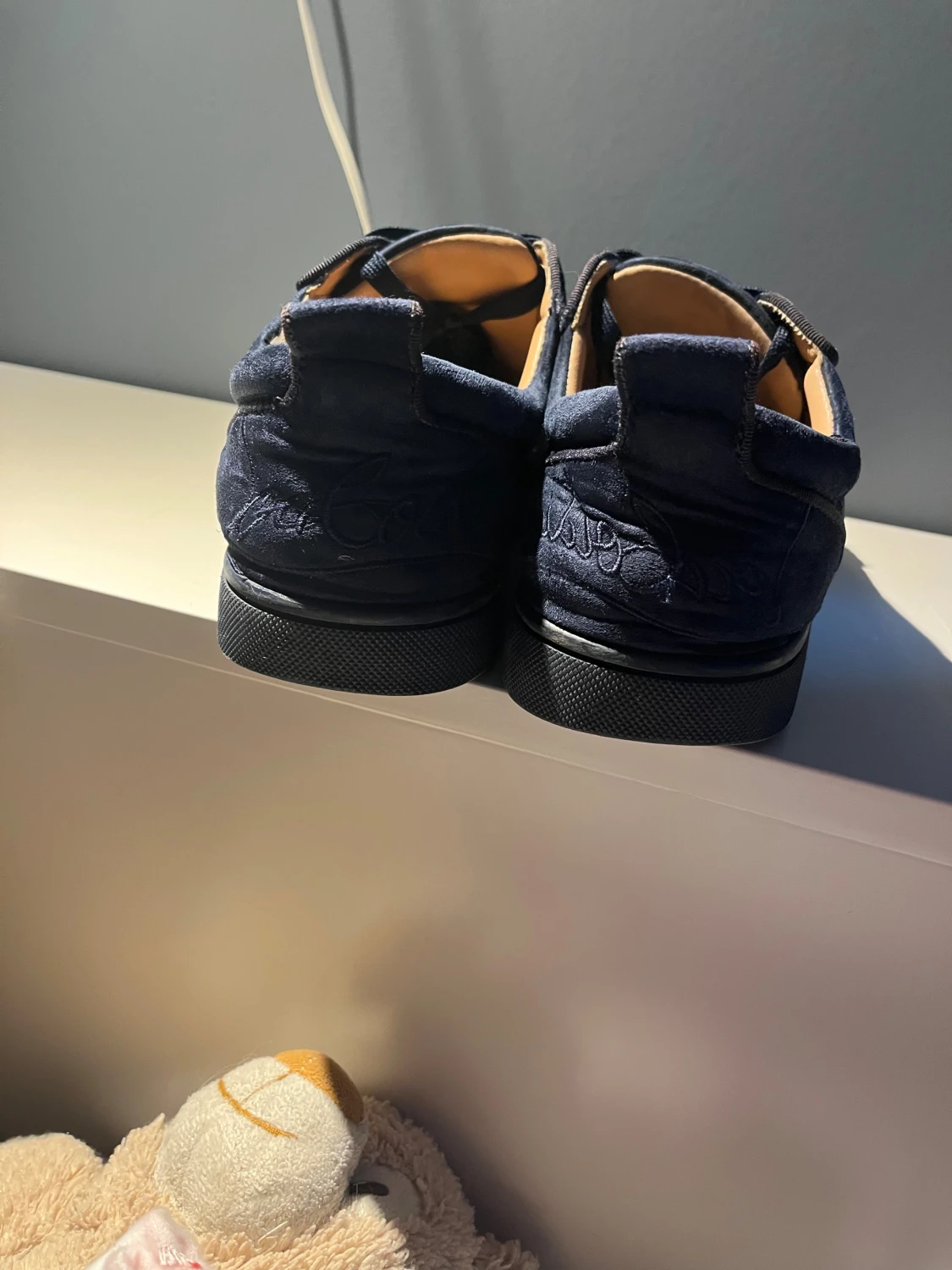 Mörkblå sneakers från Christian Louboutin - 4