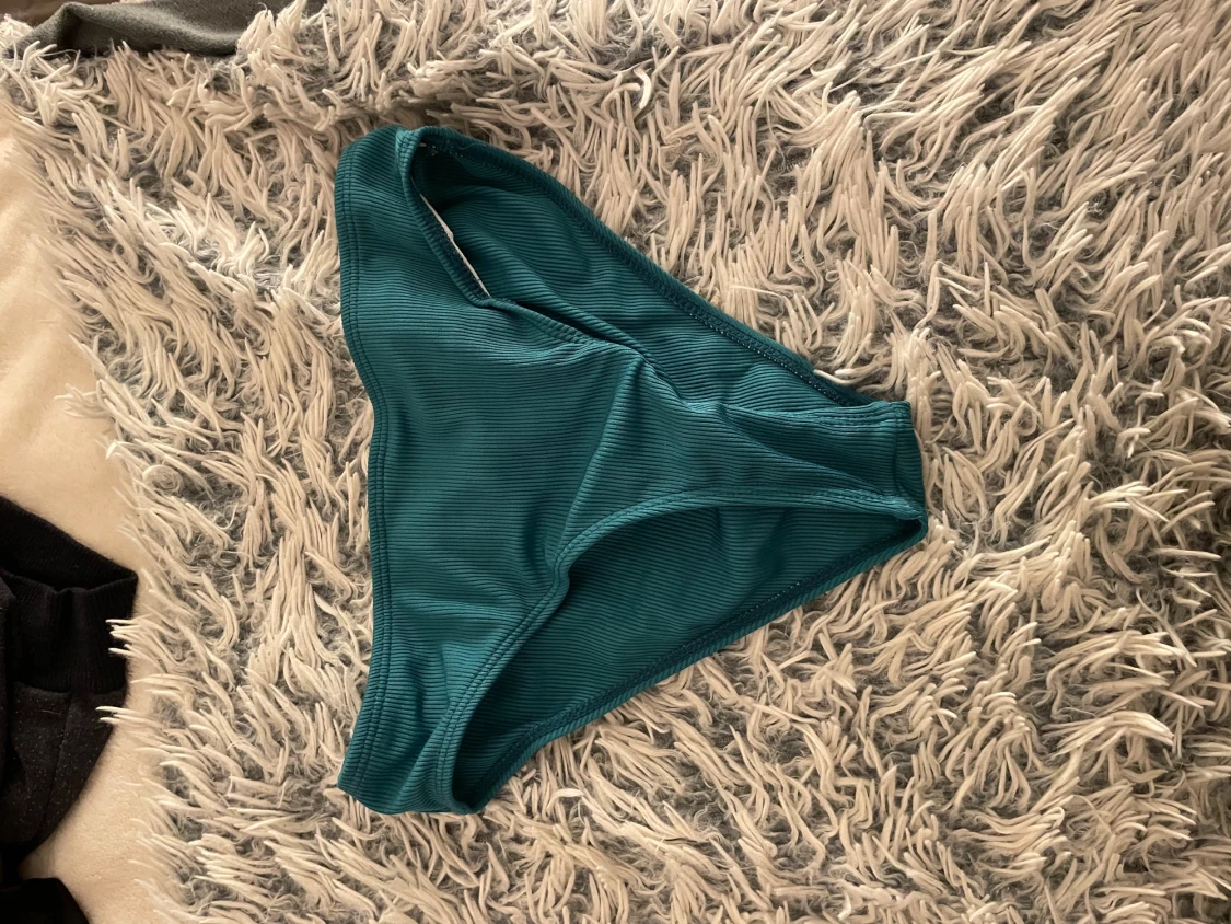 Turkos ribbad bikiniunderdel - 3