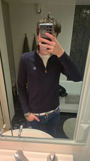 Morris half zip tröja - Morris halfzip tröja i storlek S. Skriv om du undrar något! 😁