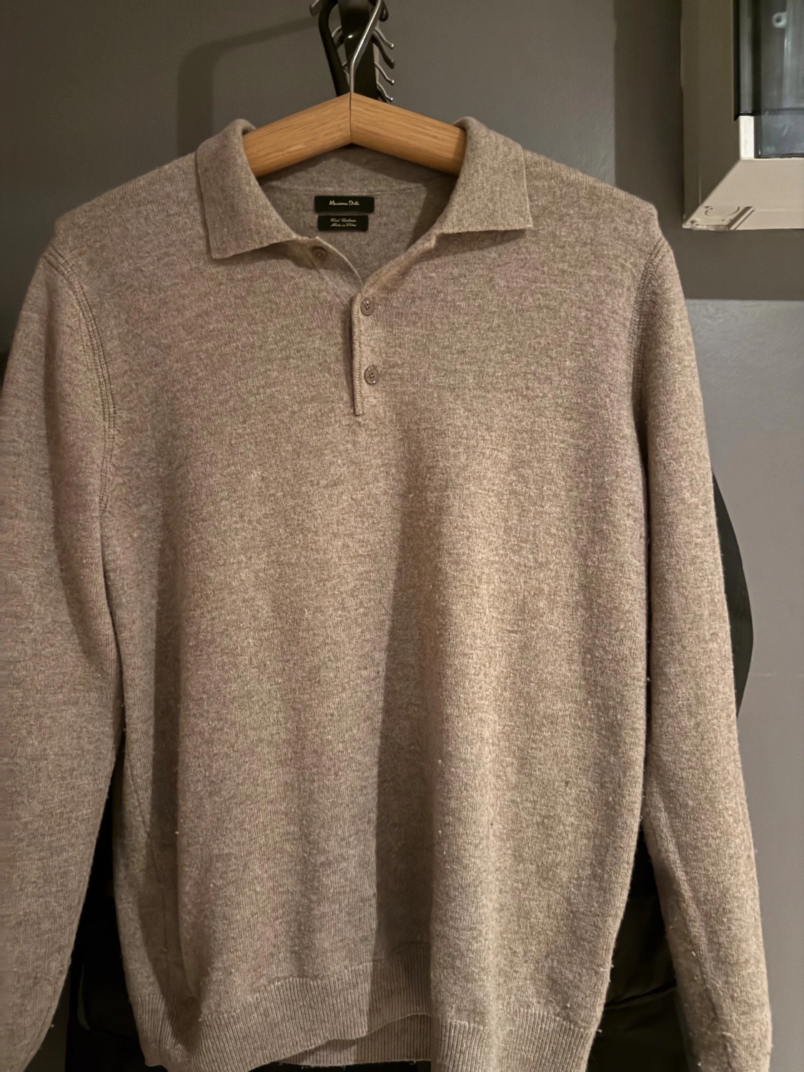 Beige pikétröja i ull från Massimo Dutti,kashmir  - 1