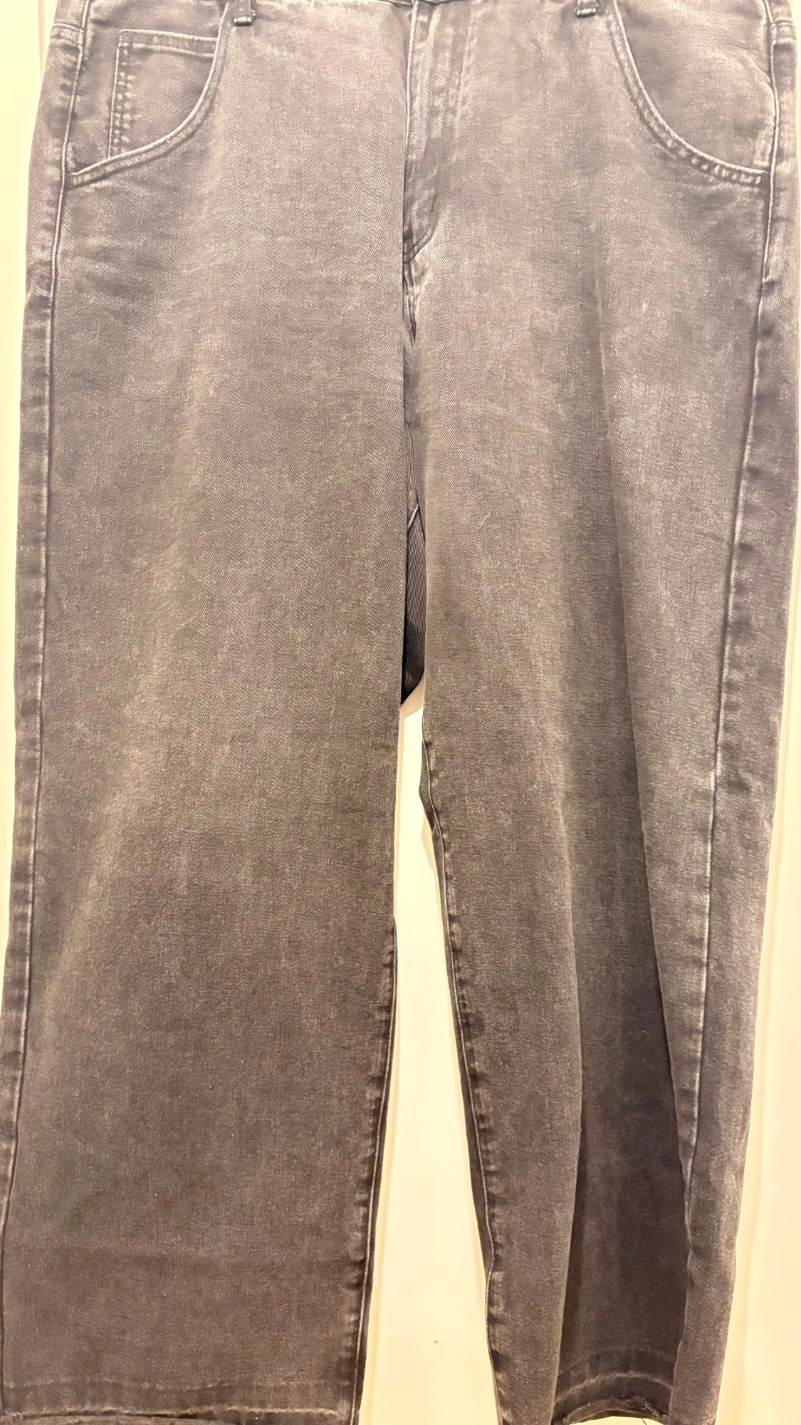 Grå wide jeans från SHEIN XXL