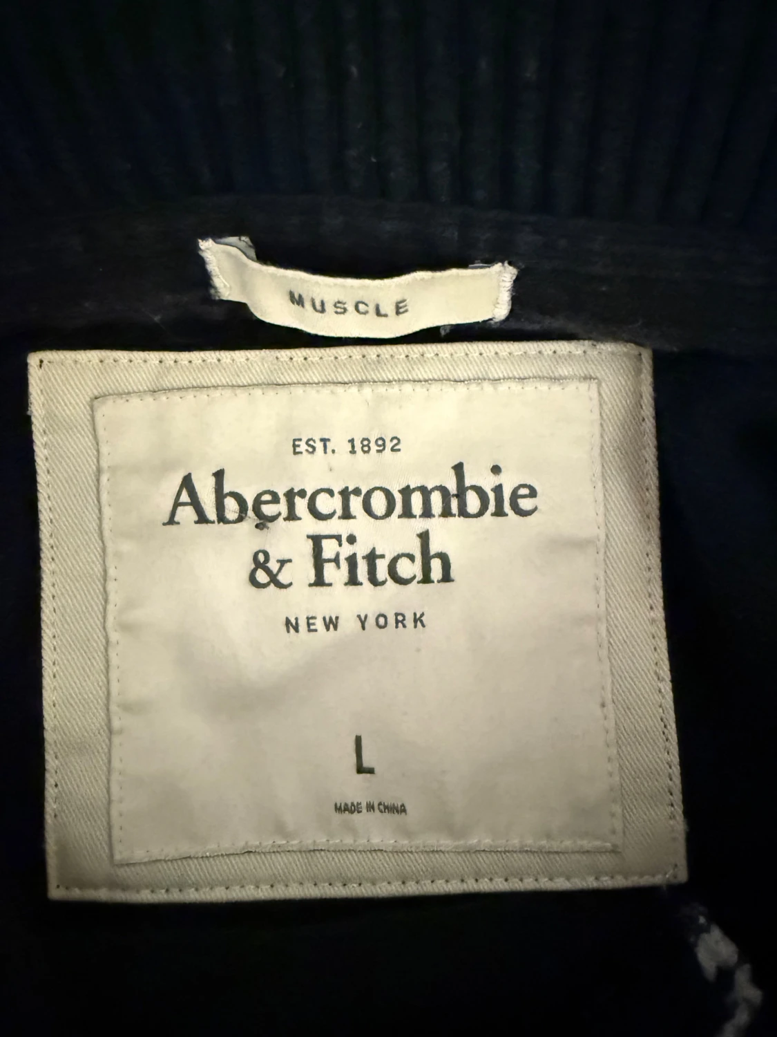 Mörkblå sweatshirt från Abercrombie & Fitch - 2