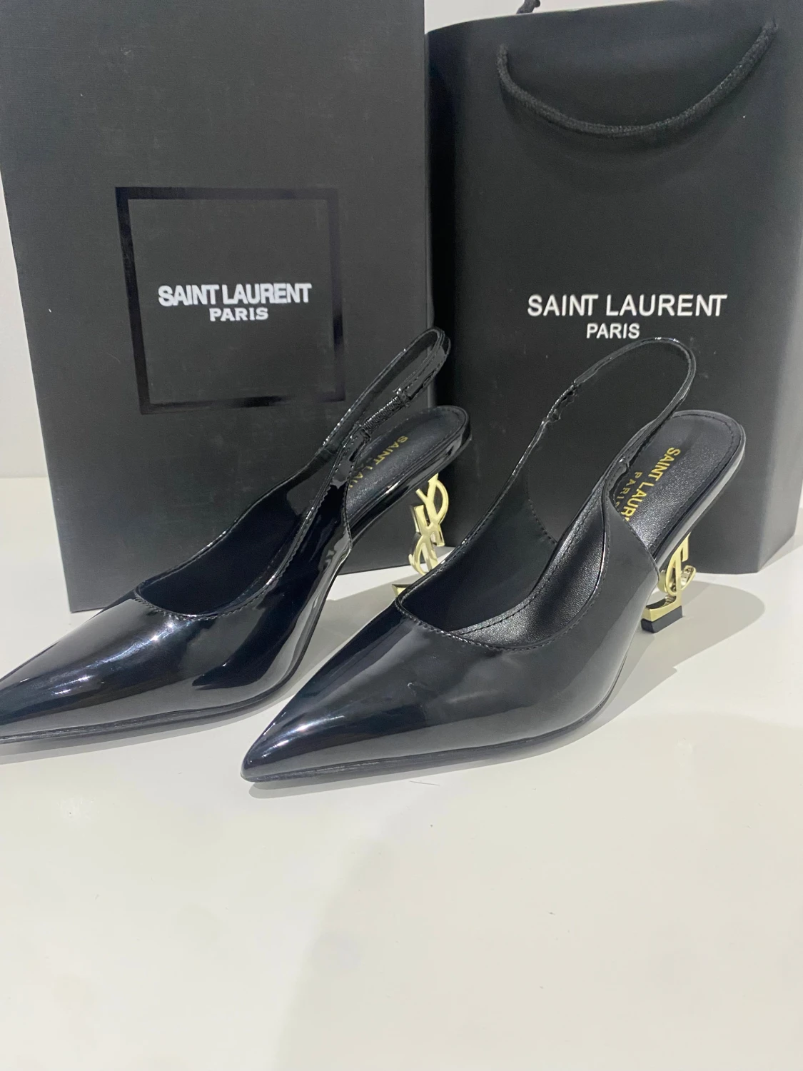 Saint Laurent svarta pumps med YSL-klack - 3