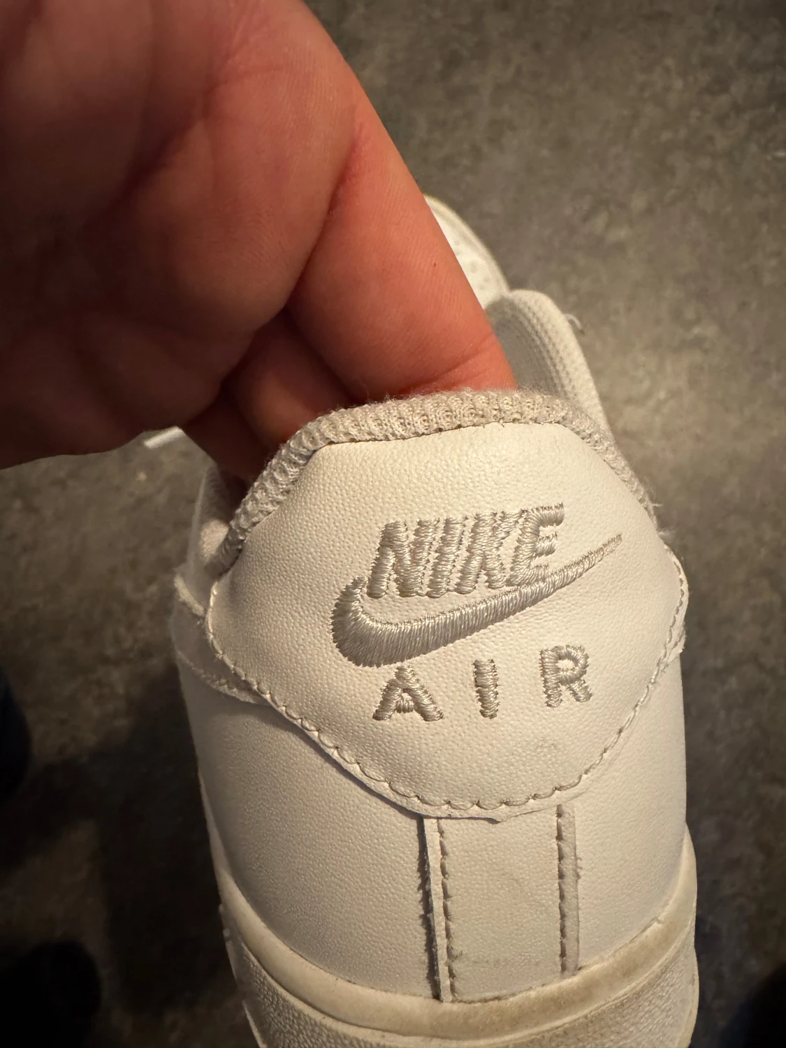 Nike Air Force 1 - 2