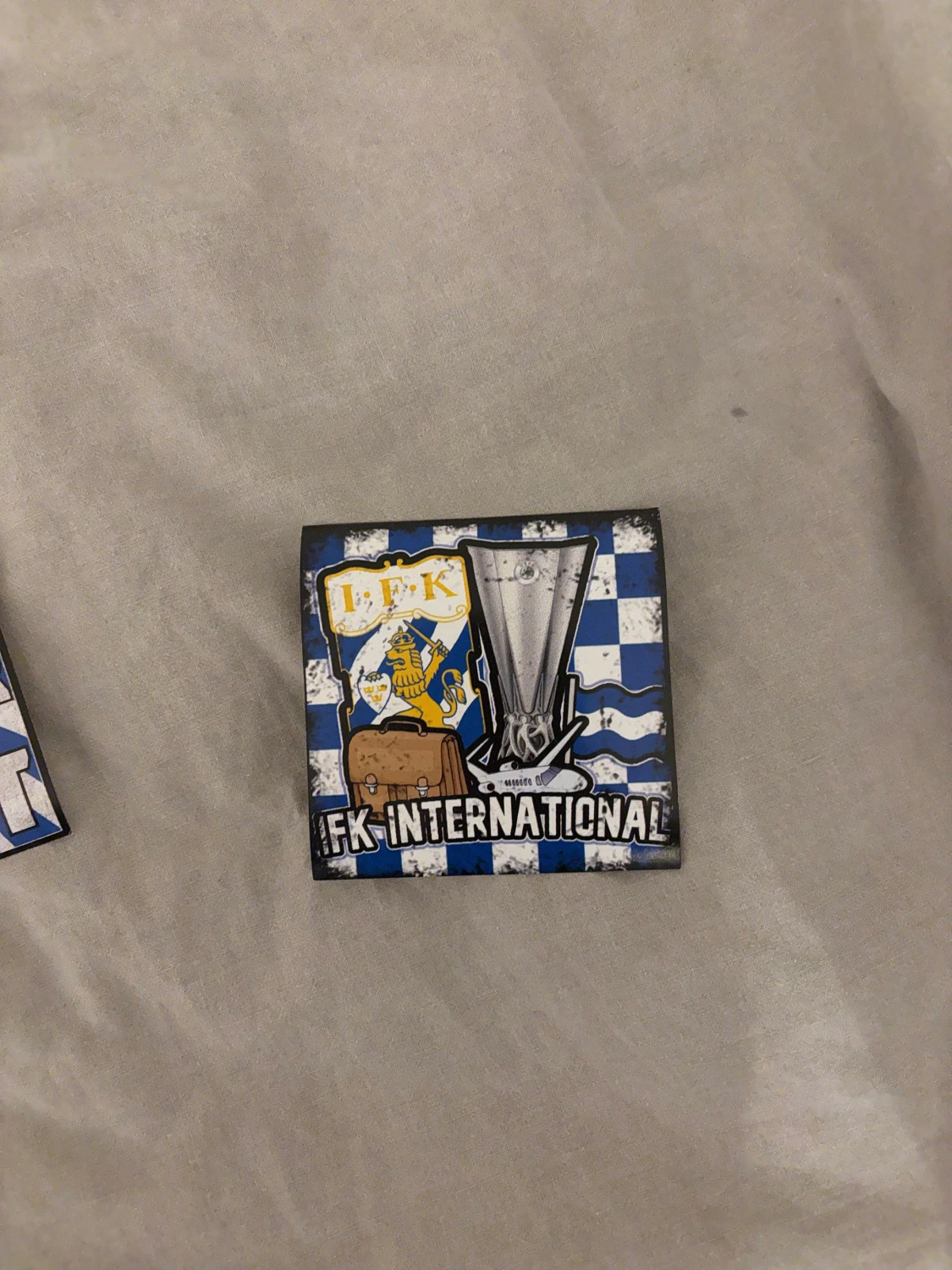 IFK Göteborg supporter pins - 1