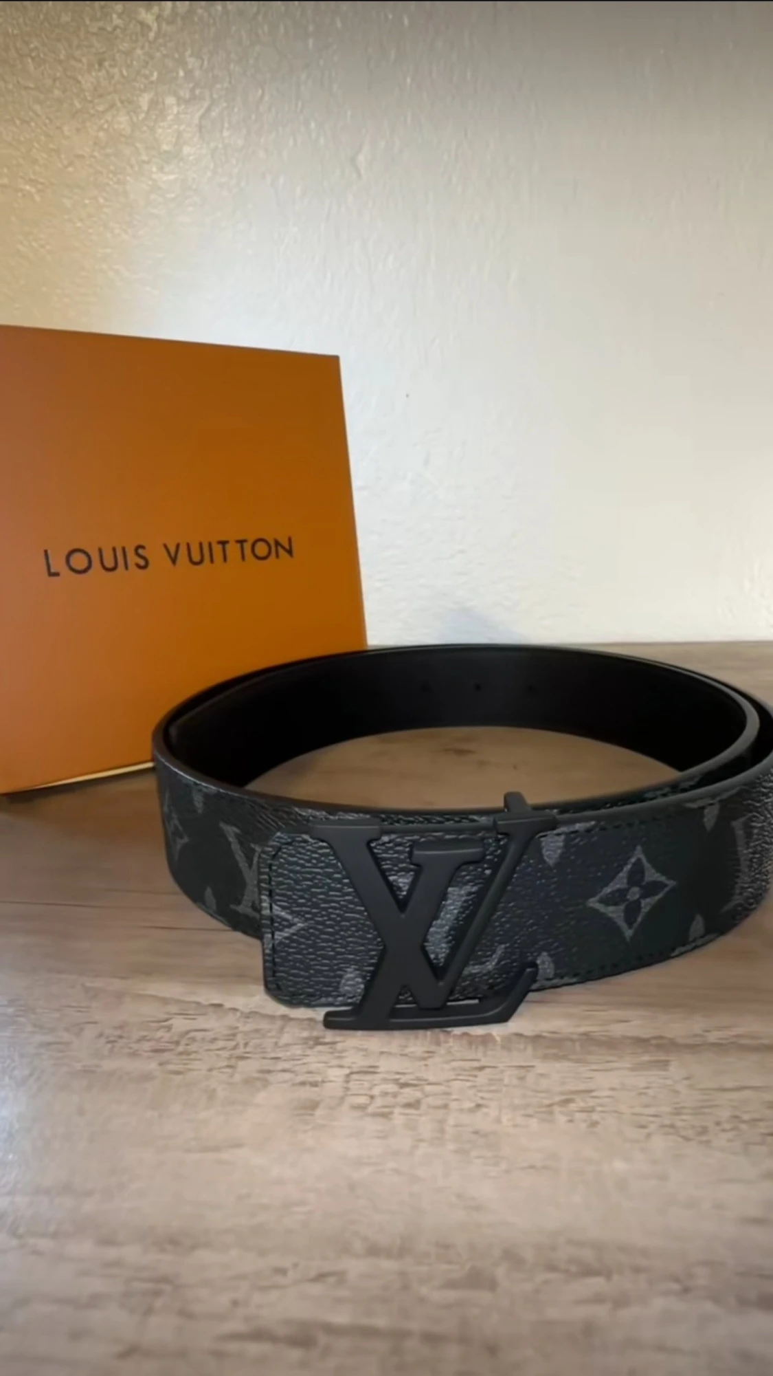 Louis Vuitton svart skärp med monogram