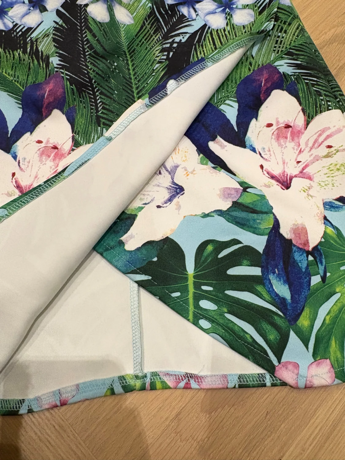 Blommig kortklänning från H&M Divided - 1