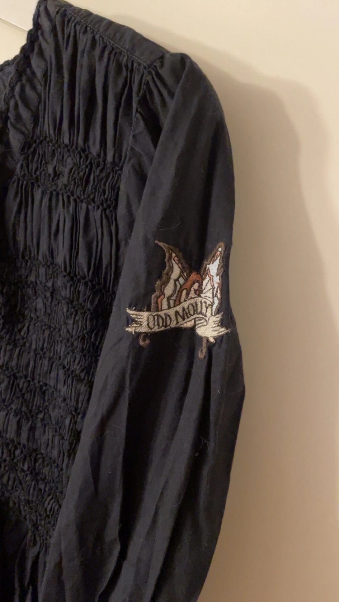 Svart blus från Odd Molly med knyt - 2